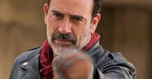 jeffrey-dean-morgan-negan-e1542325579426.jpg