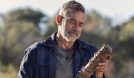 Jeffrey-Dean-Morgan-as-Negan-on-The-Walking-Dead-season-10.jpg