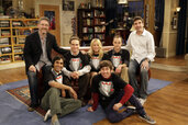 The-big-bang-theory-cast-creators-e1537100710463.jpg