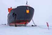 1496486903-ships-north-pole17.jpg