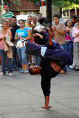 Breakdancer_-_Faneuil_Hall.jpg