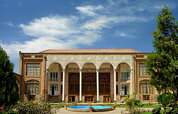 420px-Behnam's_House,_Sahand_University_of_Technology,_Tabriz,_Azerbaijan,_Iran,_08-19-2006-Edit.jpg