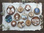 Beautiful-paintings-on-small-wood-6.jpg