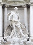 810px-Oceanus-at-Trevi.jpg