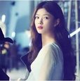 Kim Yoo Jung - عکس های جدید کیم یوجونگ در مراسم برنده شدن... | Facebook
