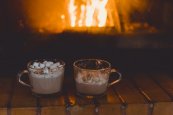 cocoa-mugs-with-marshmallows-near-fireplace_1321-1587.jpg