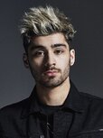 800px-Zayn_Wiki_(cropped).jpg