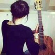 image-girl-guitar-imo935-547-18-1.jpg