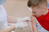 واکسن-زدن-کودک.jpg