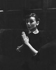 beautifulaudreyhepburn__14000822_192944840.jpg