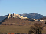 20-مورد-از-زیباترین-قلعه-های-دنیا-eTaGM0.jpg